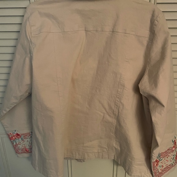 Denim and Co Ladies Tan denim jean jacket. - Picture 3 of 3